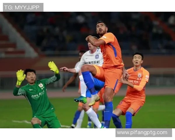 中超激战泰达迎战力帆争夺关键三分展现球队实力与斗志