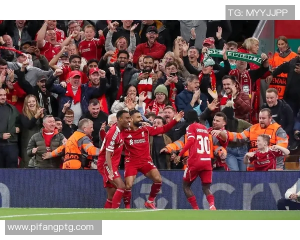 利物浦与曼联历史交锋记录回顾及精彩瞬间分析