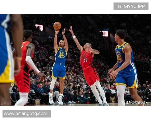 库里在加时赛中展现绝佳表现助勇士逆转开拓者精彩瞬间回顾 库里在加时赛中展现绝佳表现助勇士逆转开拓者精彩瞬间回顾