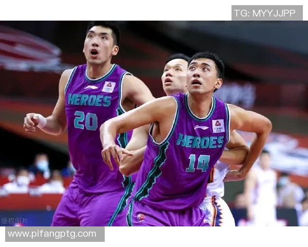 摩洛哥与尤文激战正酣双方争夺胜利的精彩瞬间回顾 摩洛哥与尤文激战正酣双方争夺胜利的精彩瞬间回顾