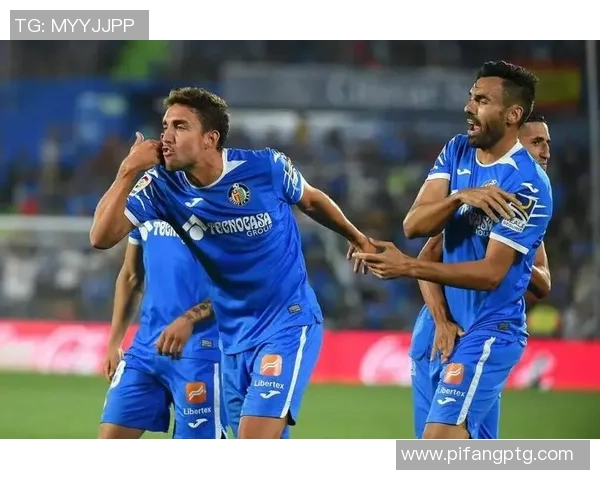 法甲联赛精彩对决斯特拉斯堡迎战兰斯全力争胜之战 法甲联赛精彩对决斯特拉斯堡迎战兰斯全力争胜之战