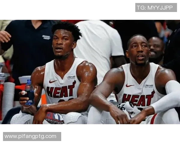 篮球明星因场外行为遭罚款引发热议球迷与媒体反应不一